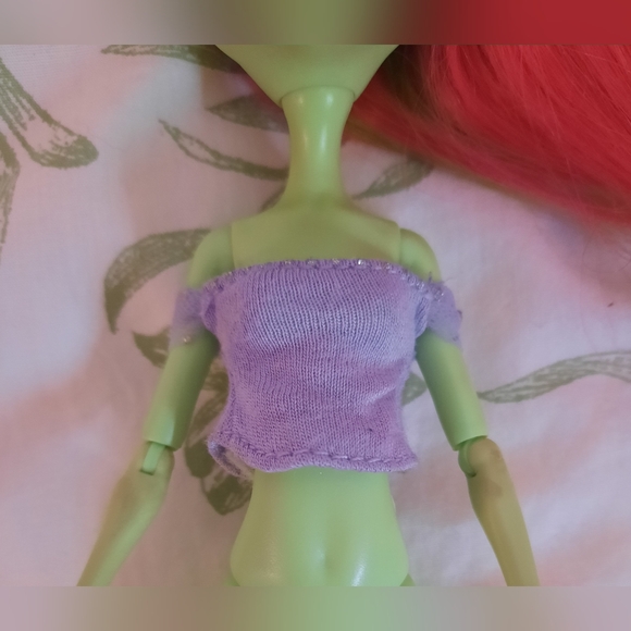 Monster High Set of Clothes - Picture 7 of 7